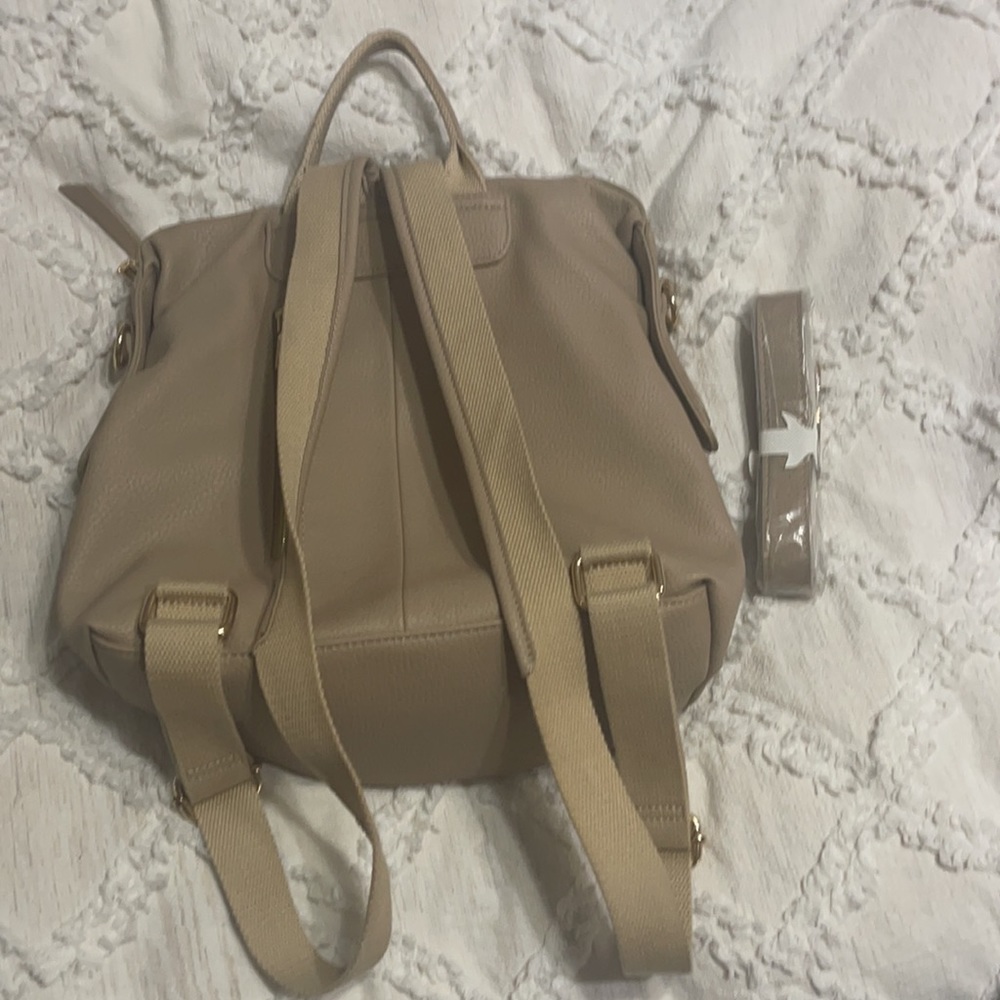 Backpack - Picture 2 of 3